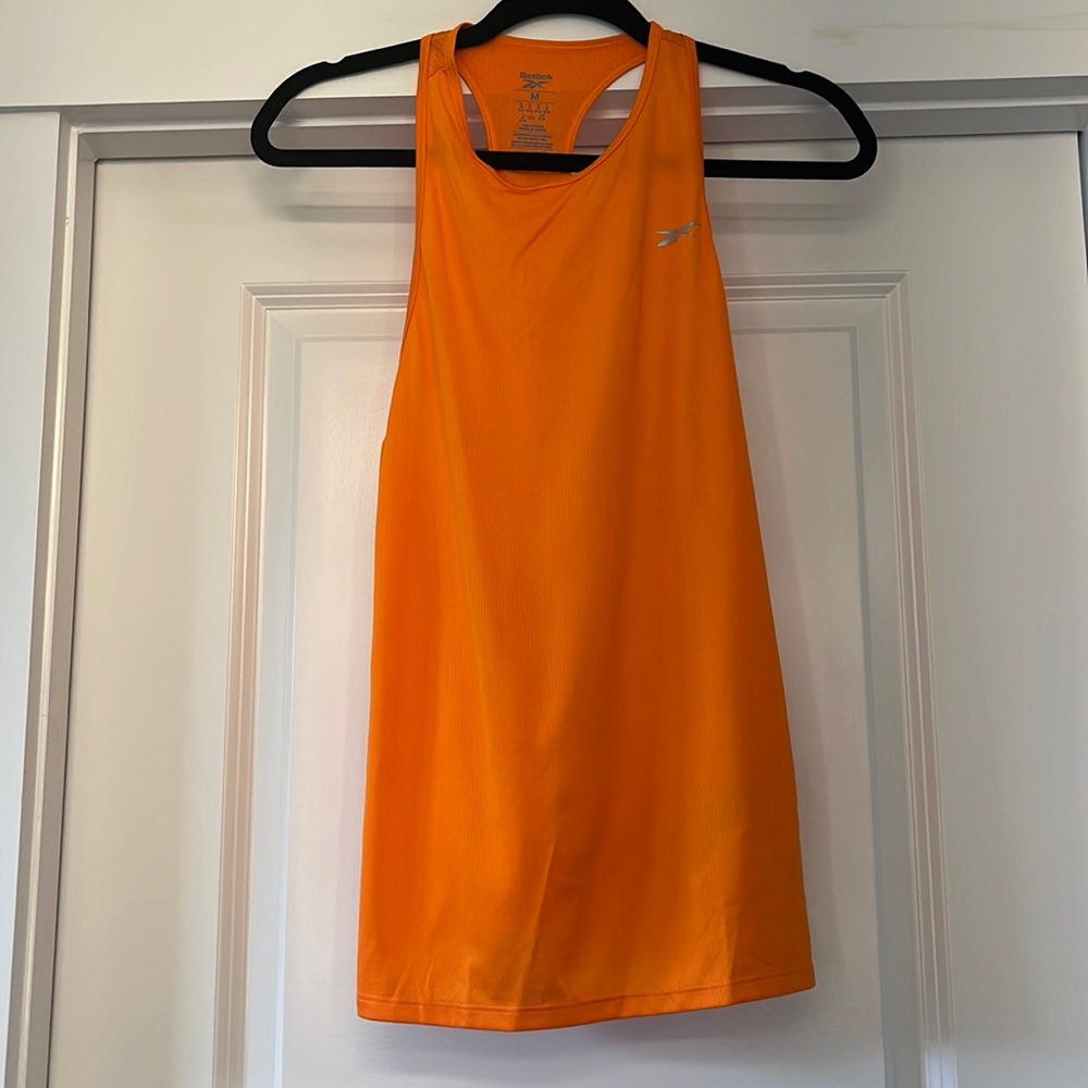 Women’s medium athletic tank top